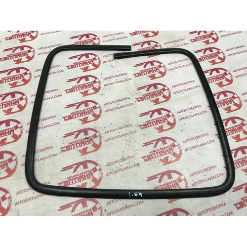Уплотнитель стекла задних дверей 164 mm Opel Combo 2001-2011 24461974